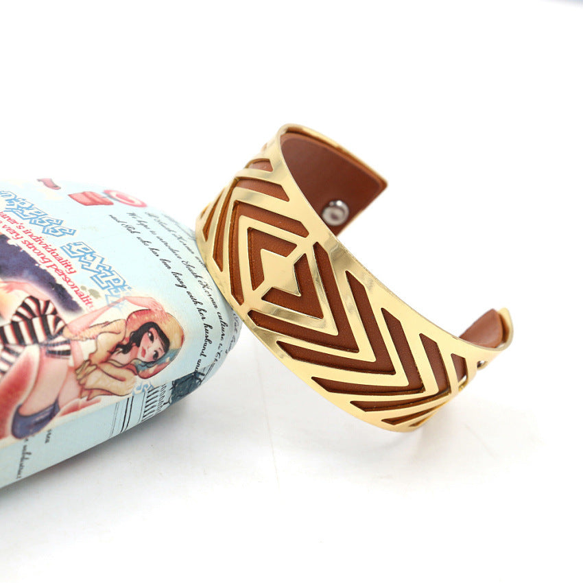 Diamond Pu Leather Cuff Bracelet B2794