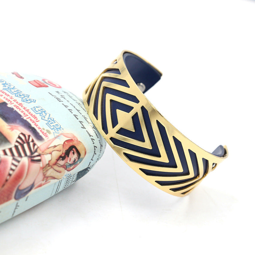Diamond Pu Leather Cuff Bracelet B2794