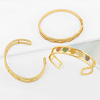 Heart Zircon Cuff Bracelet B3186