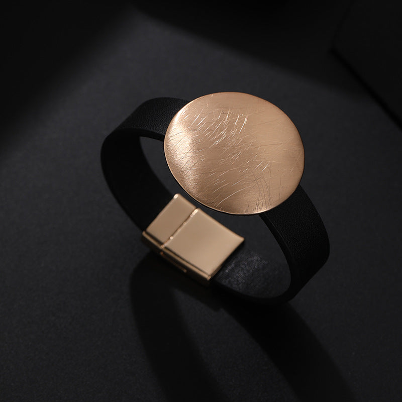 Round Vegan Leather Magnetic Bracelet B4184 - view 2