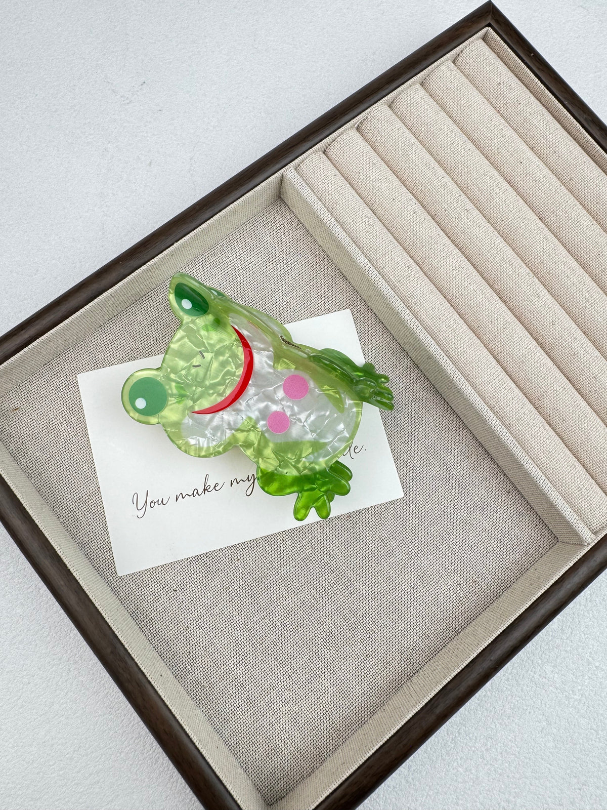Frog Hair Clip L5153