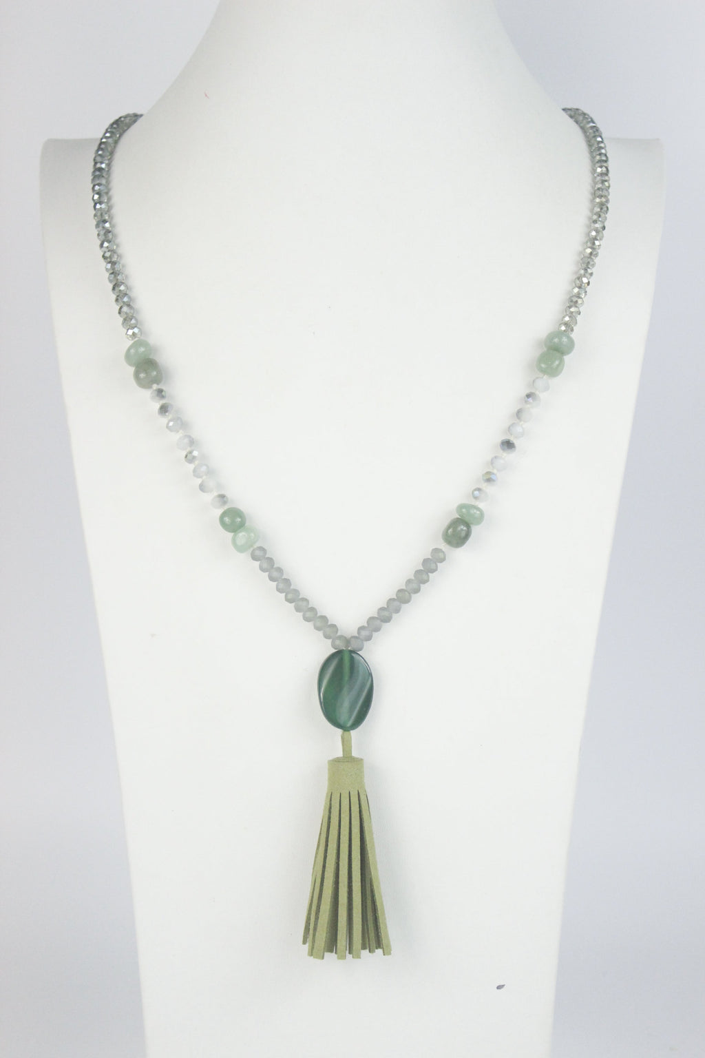 Green Beads  Stone Tassel Necklace N2451