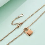 Locker Stainless Steel Necklace N3907