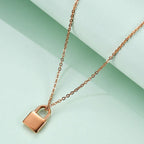 Locker Stainless Steel Necklace N3907