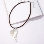 Leaf Alloy Pendant Necklace N4548