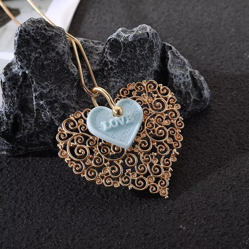 Heart-Shaped Metal Necklace N5689