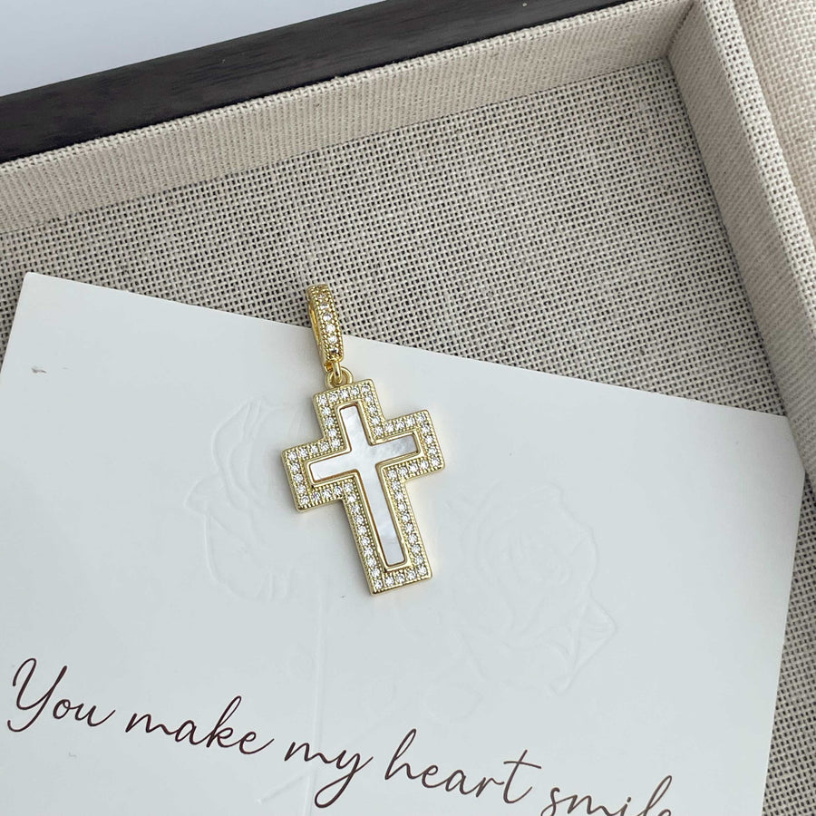 18K Gold-Plated Cross Zirconia Pendant P0684