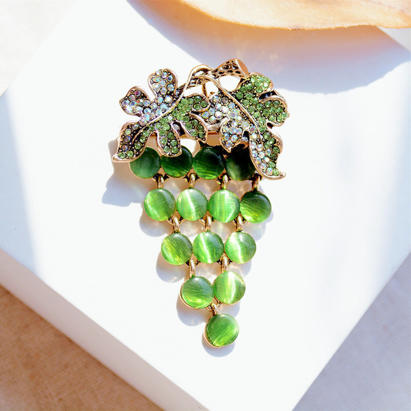 Grape Rhinestone Brooch PA3428
