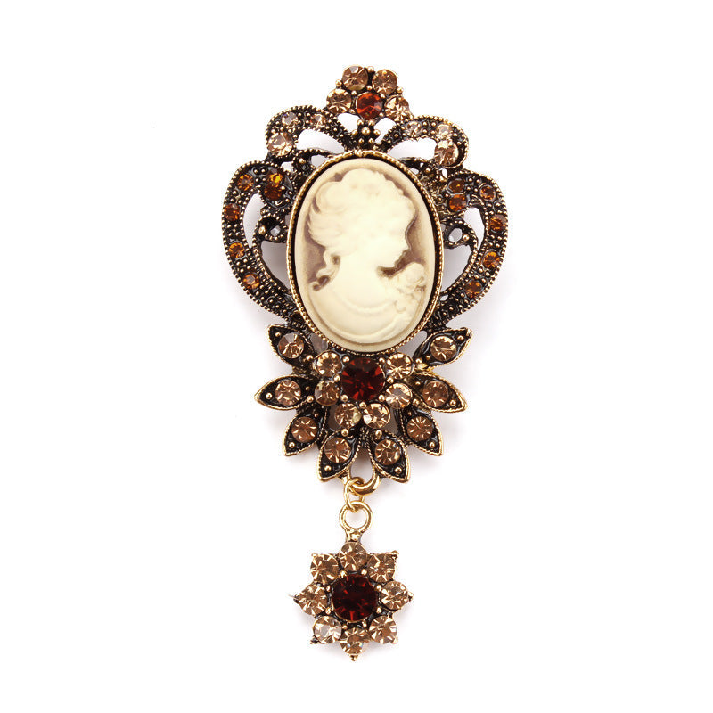 Baroque Portrait Brooch PA3503