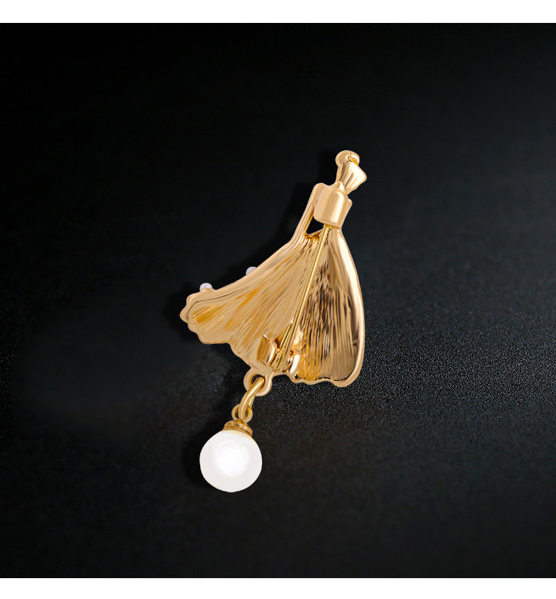 Dancer Girl Pearl Brooch PA3698