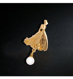 Dancer Girl Pearl Brooch PA3698