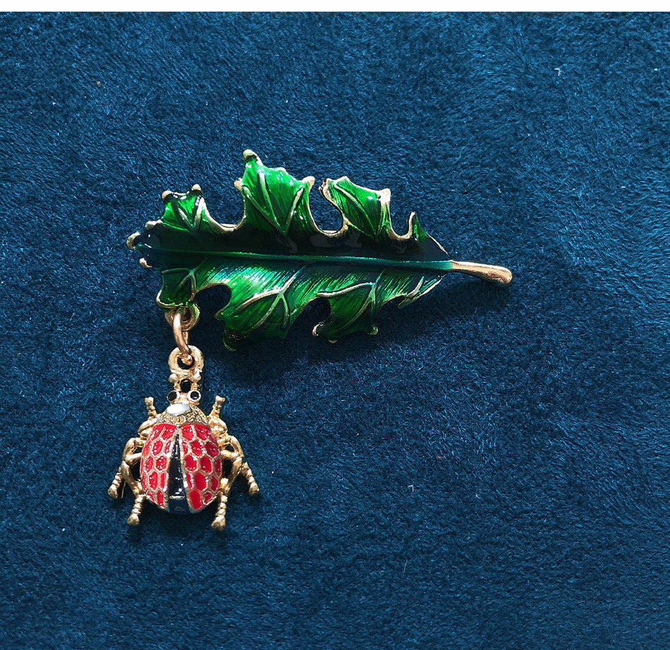 Leaf Ladybug Alloy Brooch PA3767