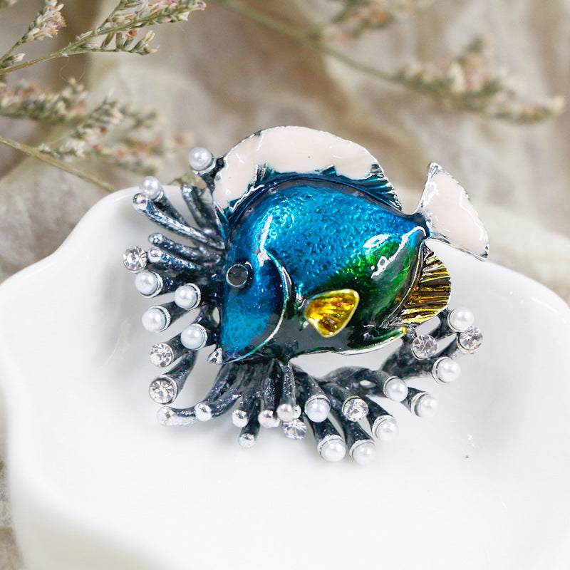 Fish Coral Alloy Brooch PA3965