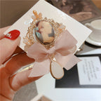 Beauty Character Lace Brooch PA3973