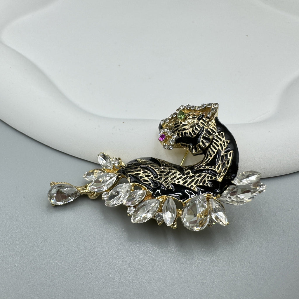 Tiger Rhinestone Brooch PA4003