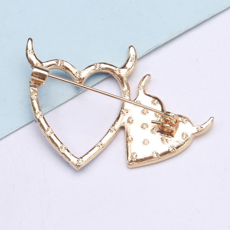 Two Heart Rhinestone Brooch PA4556