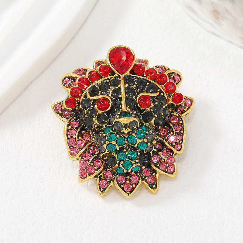 Lion Rhinestone Brooch PA4918
